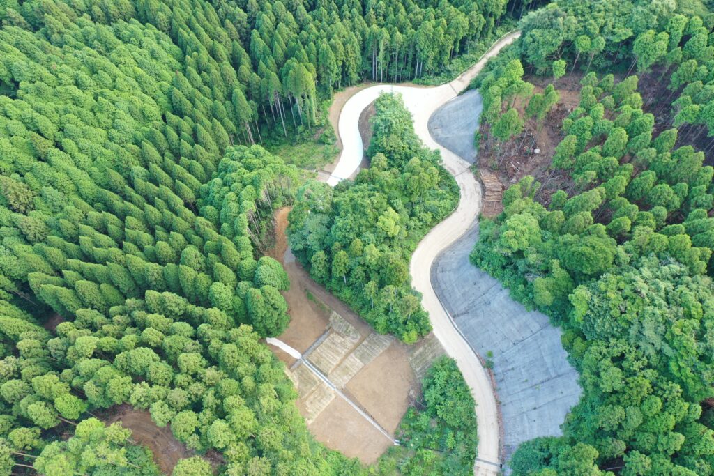 令和４年度　森林管理道開設事業　横見谷線１工区（山村強靭化林道整備事業）