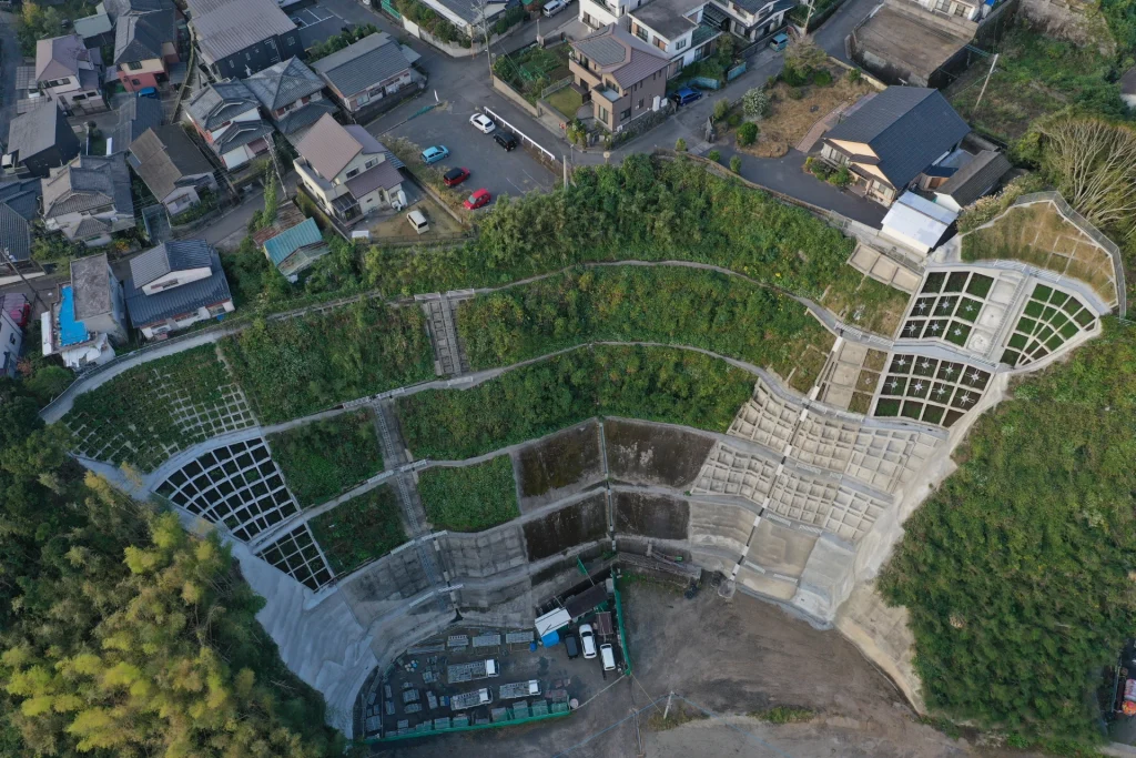 急傾斜地崩壊対策工事（上竜尾３地区）